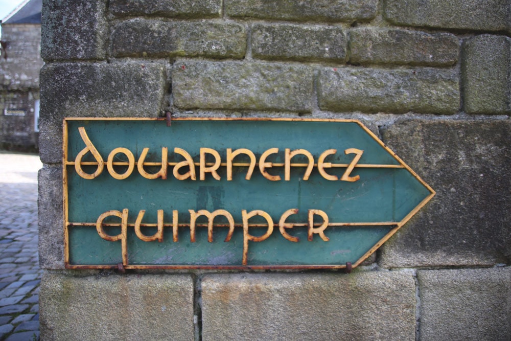 Douarnenez/Quimper sign