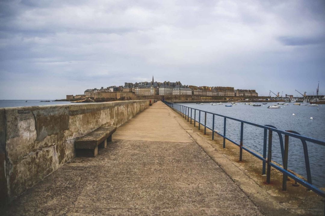 Saint-Malo - Jetée môle les noires