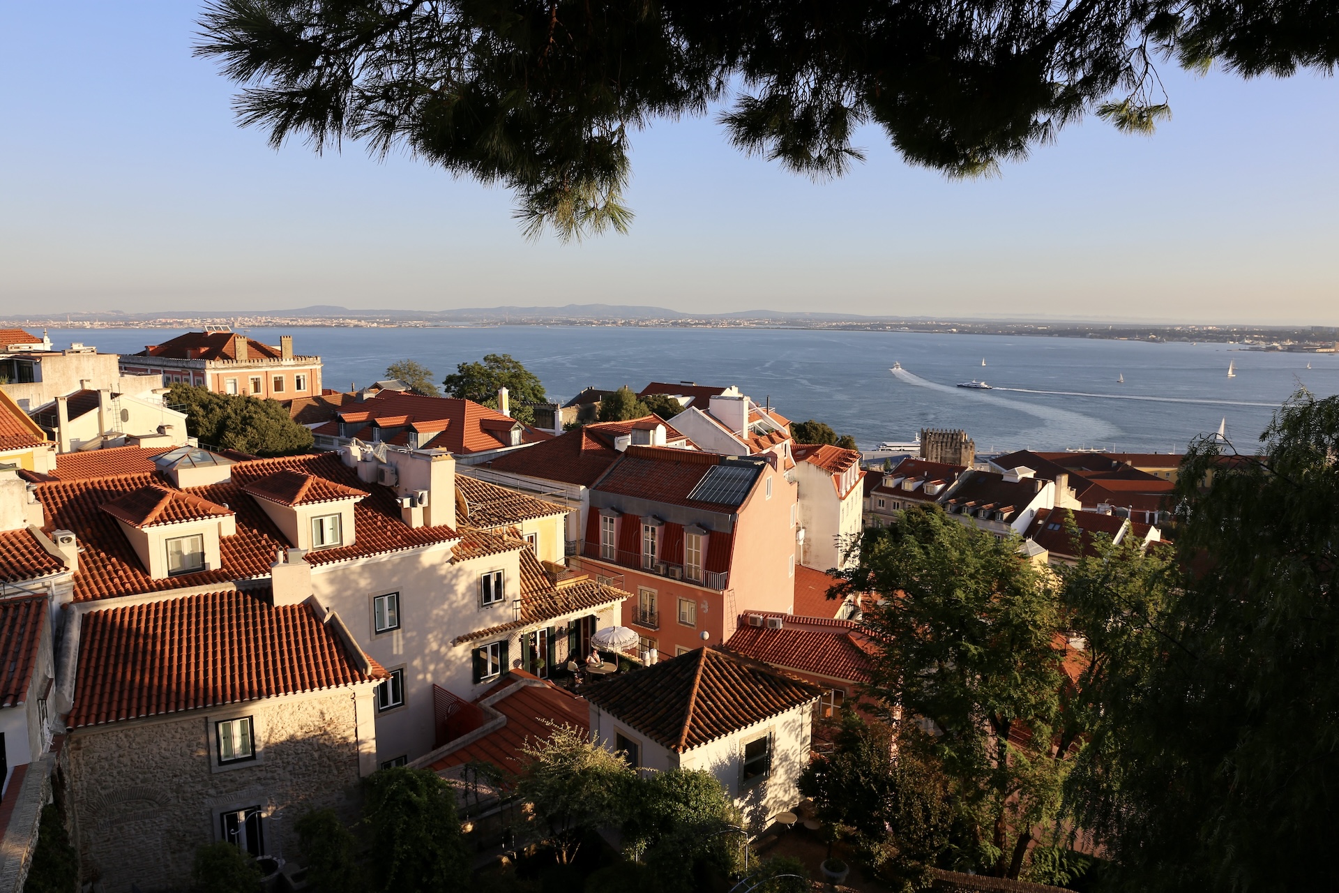 Castelo Saint Georges view